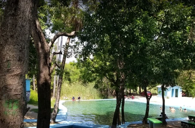 Balneario La Zurza Duverge